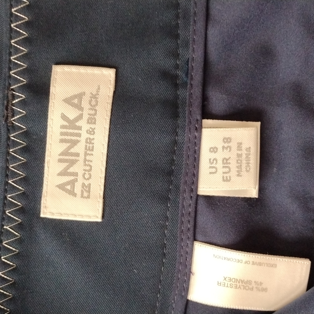 Annika Cutter & Buck Women's Golf Shorts Navy  Size 8 - Picture 7 of 8